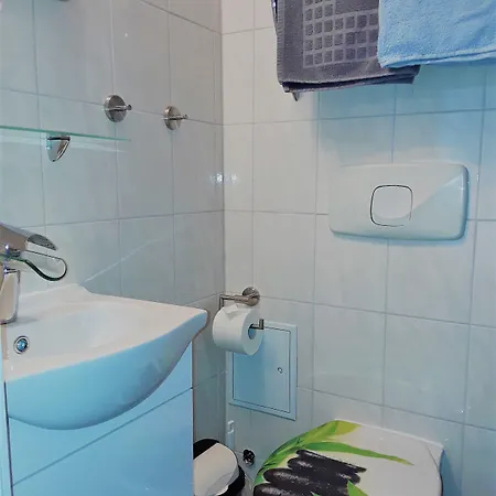 Πανσιόν Lee Zen