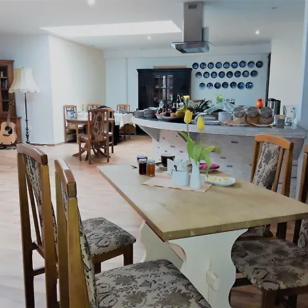 Πανσιόν Lee Zen